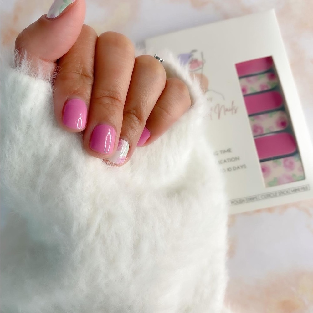 Nail Wraps - Picture 2 of 2